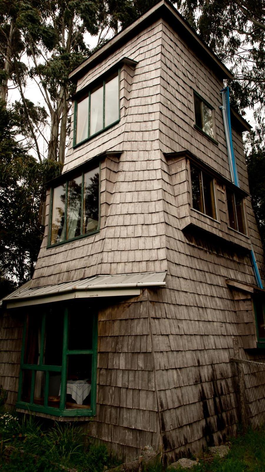 Unique Tree House Hideaway *